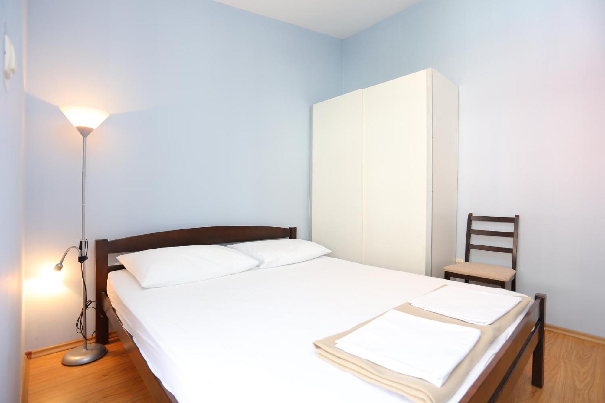 Apartments By The Sea Nemira, Omis - 17039 Tice الغرفة الصورة